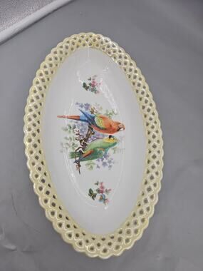 VTG Schumann Arzberg Oval Bowl Yellow Lattice Pierced Rim Parrots Macaw Birds